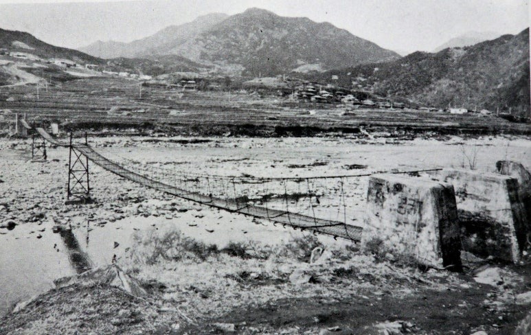 b12.jpg